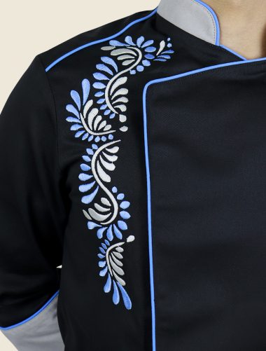 Filipina Talavera Negro Caballero