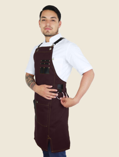 Mandil Peto Code Wine Caballero