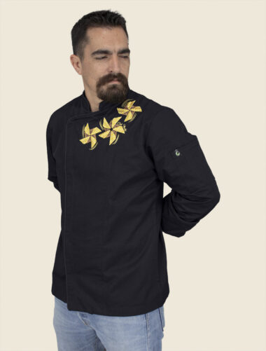 Filipina Palma Oro Caballero