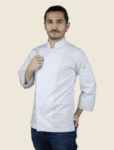 Filipina Clásica Blanca Caballero