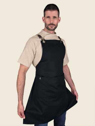 Mandil Peto Nodo Negro Caballero